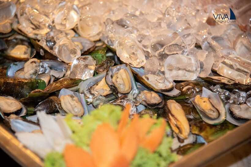 Bangkok: Noah 6 Stars Luxury Chaophraya River Dinner Cruise - FAQ