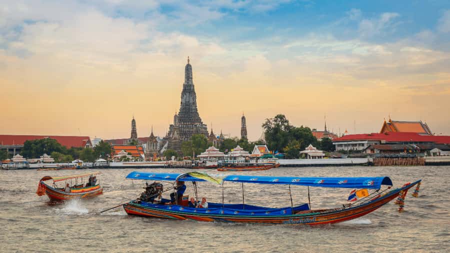 Bangkok: Private Long tail boat Canal tour - What you see from Tha Tian Pier