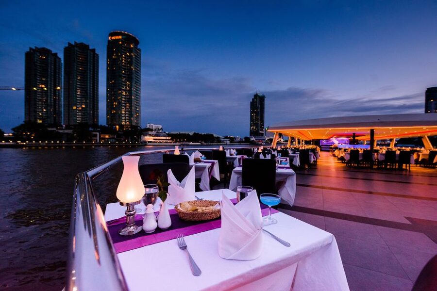 Bangkok: River Dinner Cruise on the Chao Phraya Princess - Simple tips for a smoother evening