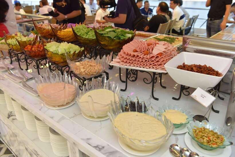 Bangkok: Smile Riverside Dinner Cruise - FAQ