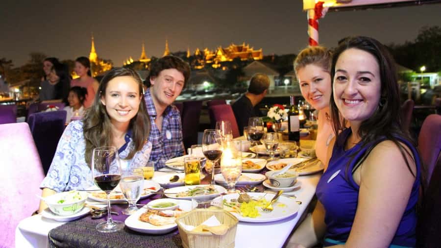 Bangkok: The Opulence Chao Phraya Lavish Dinner Cruise - What the landmarks mean from the river