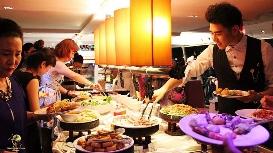 Bangkok: The Opulence Chao Phraya Lavish Dinner Cruise - Should you book the Opulence Chao Phraya dinner cruise?