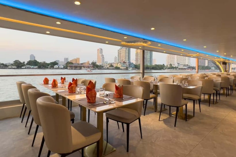 Bangkok: The Planet Chao Phraya River Dinner Cruise - Finding the boat at Asiatique