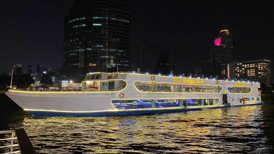 Bangkok: Viva Alangka Chao Phraya Dinner Cruise - Dinner and the dance show near Rama VIII Bridge
