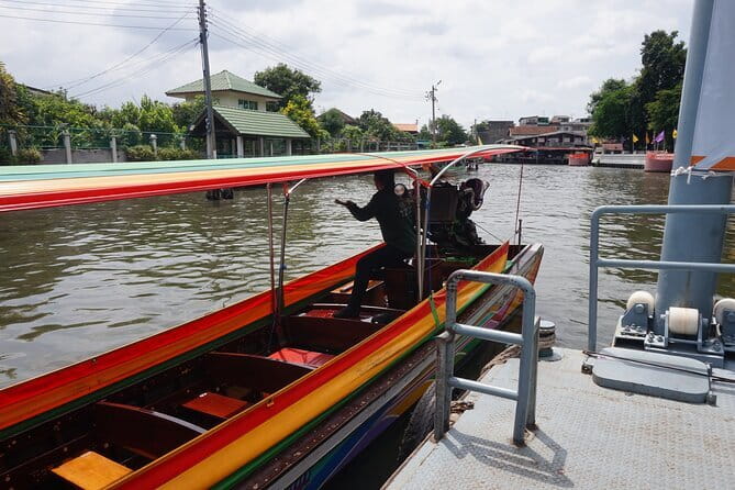 Bangkok Yai Local Canal Tour with Longtail Boat - Artist’s House, Baan Silapin, and the 45-minute break