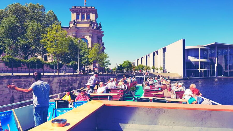 Berlin: 3.5-Hour Sightseeing Cruise on the Spree River - Key points to know before boarding