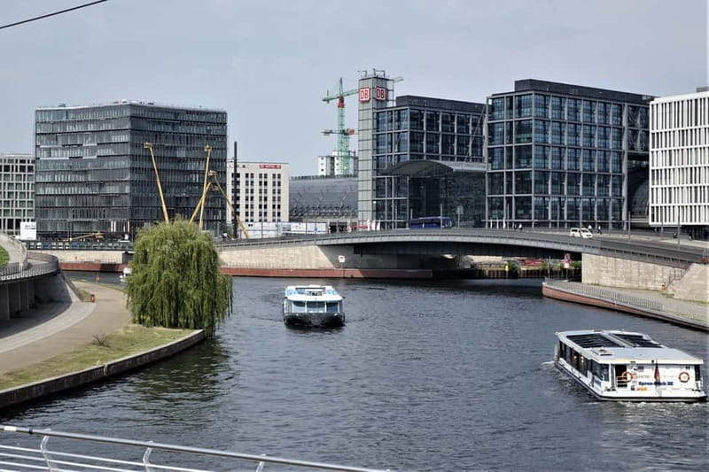 Berlin Combo Package: City Tour & Spree Boat Tour - Start at Kurfürstendamm or Alexanderplatz