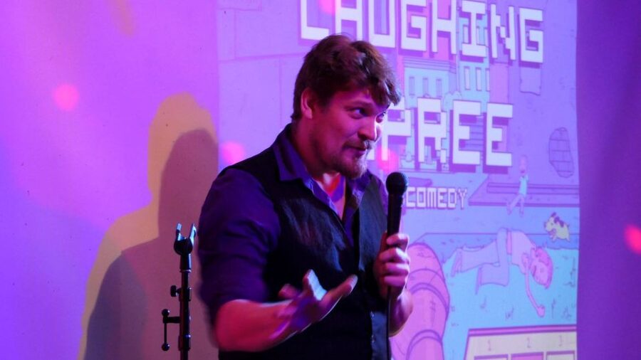 Berlin: Laughing Spree Comedy Show on a Boat - Chris, Patrick, and the role of the host