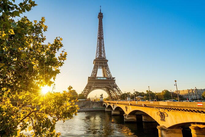 Best of Paris: Stress-Free Tour with River Cruise from Le Havre - Guides, Group Size, and the Feel of the Day