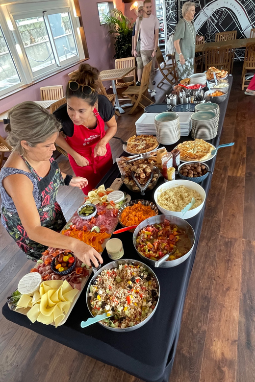 Bordeaux: Garonne River Yacht Cruise with Brunch - Should you book the Yacht de Bordeaux brunch?