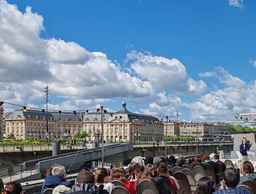 Bordeaux: Guided River Cruise - Place de la Bourse from the water