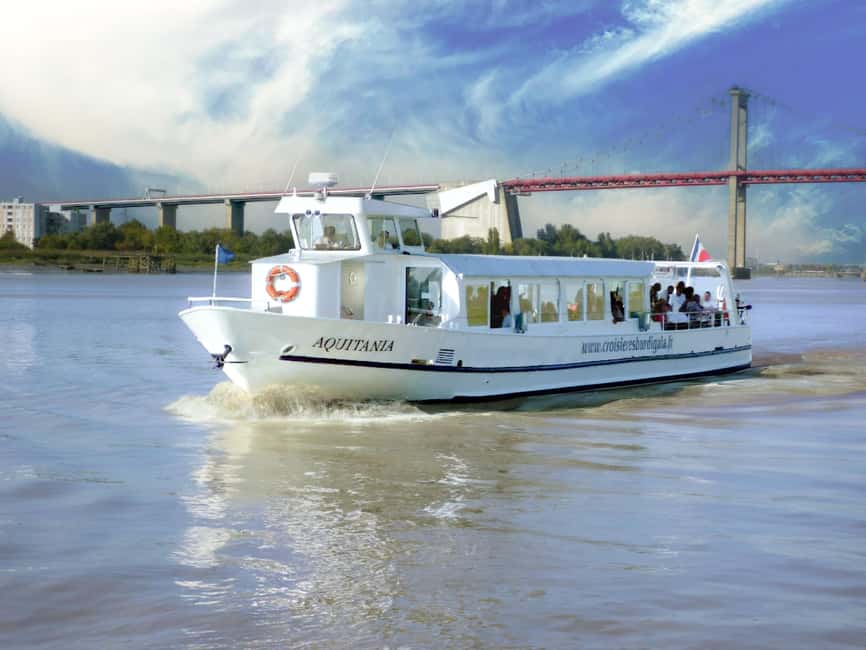 Bordeaux: Guided River Cruise - Cité du Vin and the question of tastings