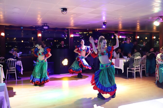 Bosphorus Dinner Cruise Tour with Private Table - Why a Bosphorus dinner cruise works so well