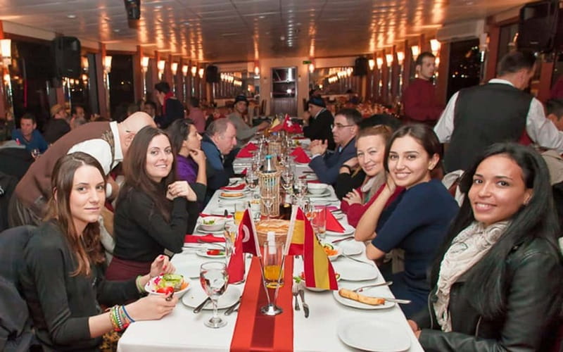Bosphorus Dinner Cruise & Turkish Night with Live Shows - Key points to know before booking