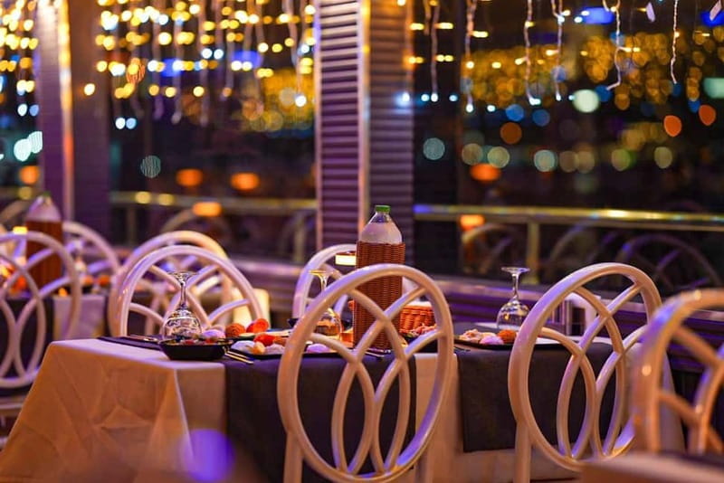 Bosphorus Dinner Cruise w/ Unlimited Drinks & Entertainment - What you actually get with the drink packages
