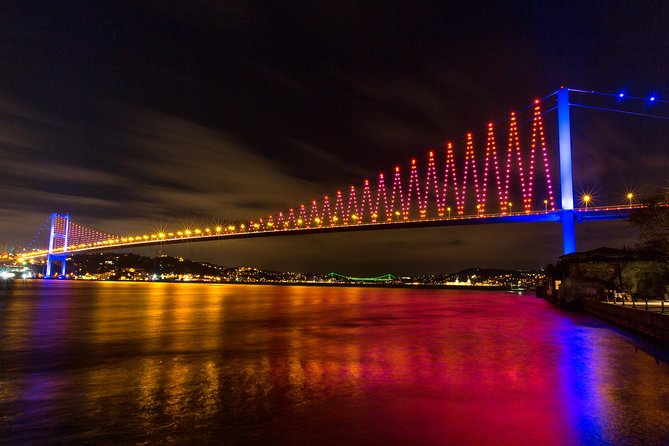 Bosphorus Night Cruise: Dinner, Drinks & Hotel Pickup - The best photo moments happen outside