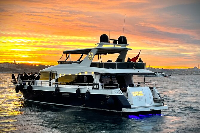 Bosphorus Sunset Yacht Experience: Istanbul’s Best - Why the Bosphorus is Istanbul’s best viewing platform