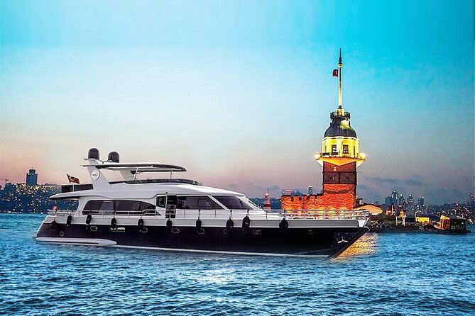 Bosphorus Sunset Yacht Experience: Istanbul’s Best - Sunset on a 25-meter yacht
