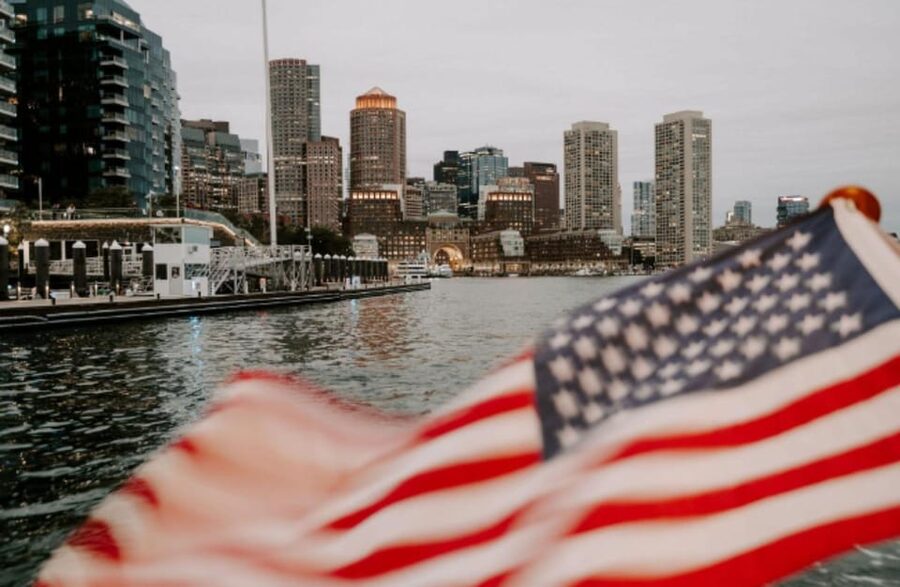 Boston: Harbor and Charles River Architecture Boat Tour - Simple ways to improve your experience