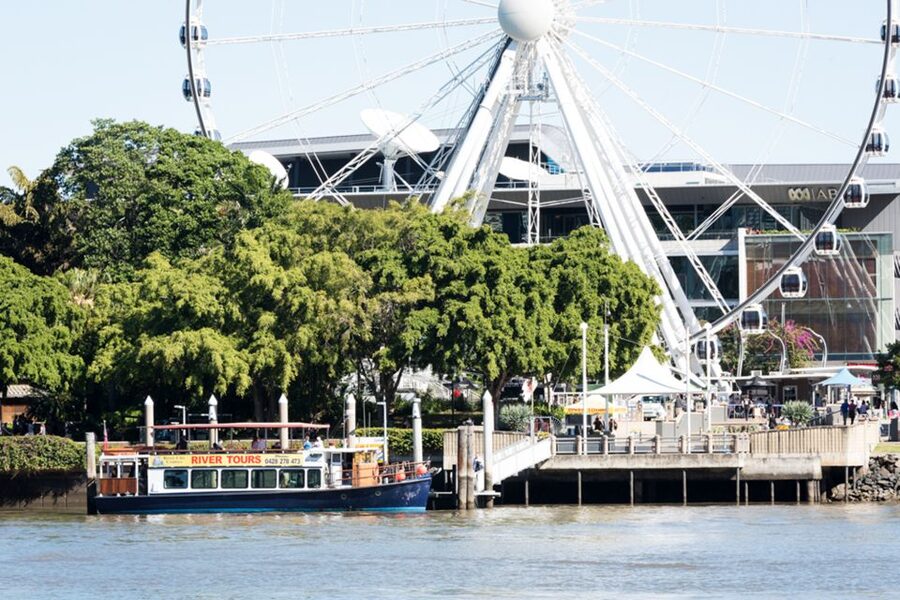 Brisbane: Cruise to Lunch Package: 10:30am-2pm (3.5hr) - The Tapping of the Keg