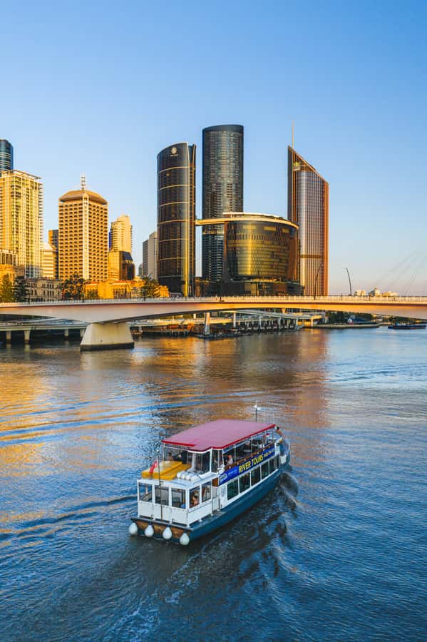 Brisbane: Morning Sightseeing Cruise: 10:30am-12pm (90min) - Tea, scones, and a licensed bar