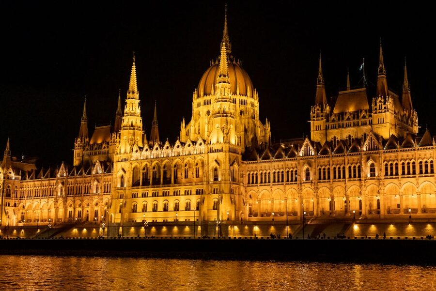 Budapest: Candlelit Dinner River Cruise with Live Music - Boarding at Dock 7 on the Danube