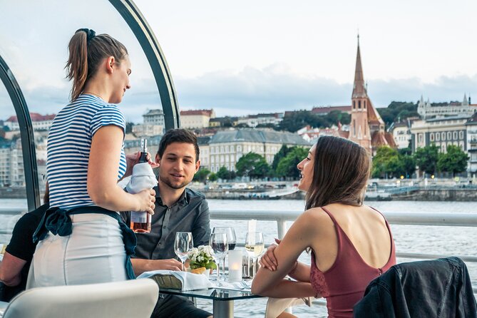 Budapest Danube River Candlelit Dinner Cruise with Live Music - Live music and the mood on board