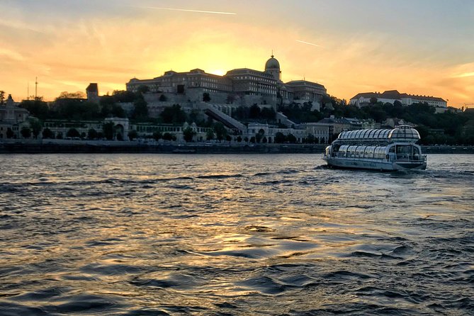 Budapest Danube River Sightseeing Night Cruise with Drink - The southbound run past Buda and Pest