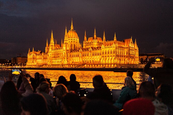 Budapest Danube River Sightseeing Night Cruise with Drink - Parliament, the Chain Bridge, and Margaret Island