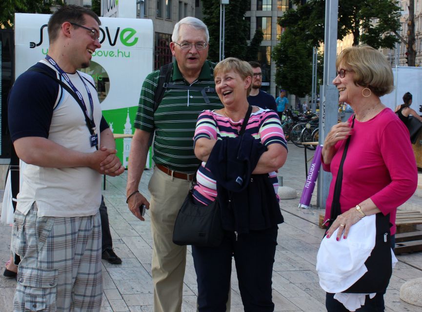 Budapest: Night Walking Tour with Danube River Cruise - What the guides add to the experience
