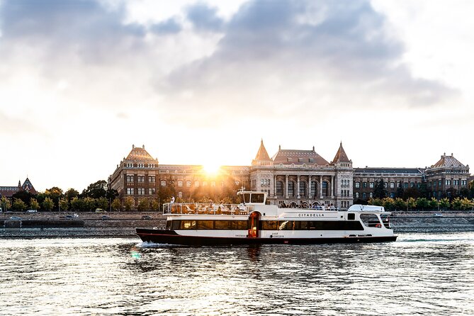 Budapest River Cruise with 1 Free Tokaj Frizzante and Audio Guide - Parliament and the grand Pest waterfront