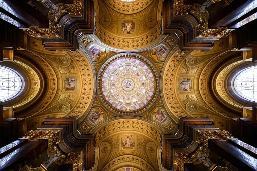 Budapest Super Saver: Spa, Basilica Tour, and Danube Cruise - Practical tips for making the day easier