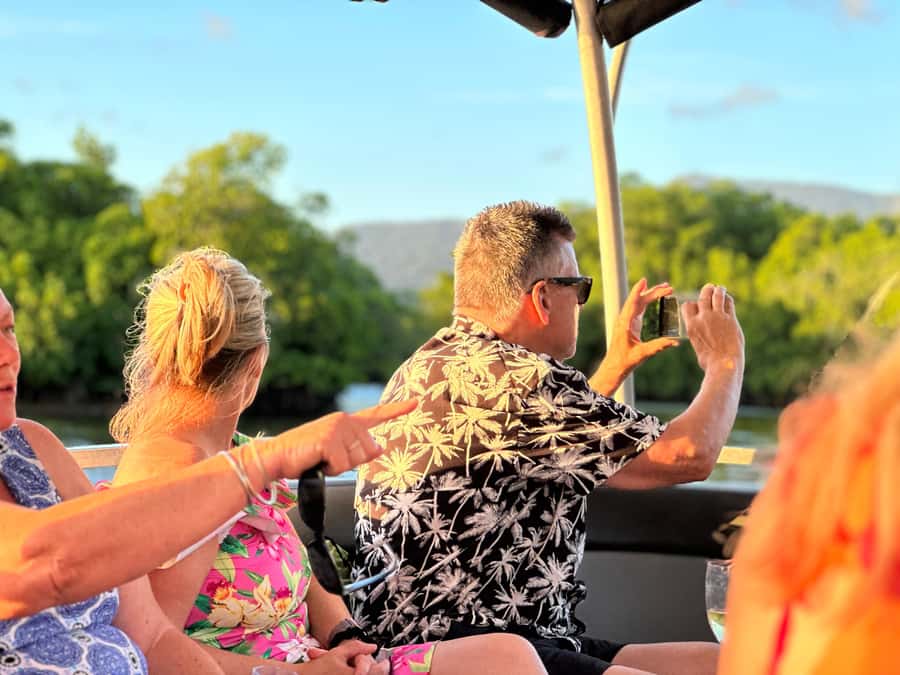 Cairns: Sunset River Cruise with Snack and Drinks - Golden hour on the water