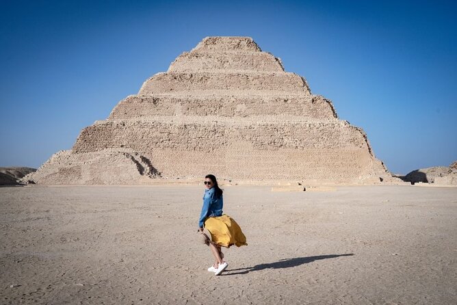 Cairo 2-Day Tour: Giza, GEM, Citadel, Bazaar & Nile Dinner Cruise - Meeting the Great Sphinx