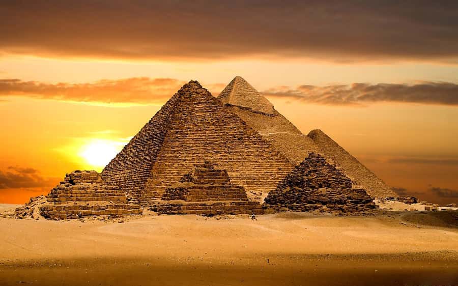 Cairo: 3-Day Guided Cairo and Pyramids Tour with Nile Cruise - What the $456 price really covers