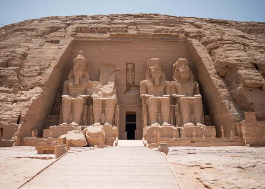 Cairo: 6-Day Egypt Tour with Flights and Nile Cruise - Day 4: Balloon flight and the West Bank