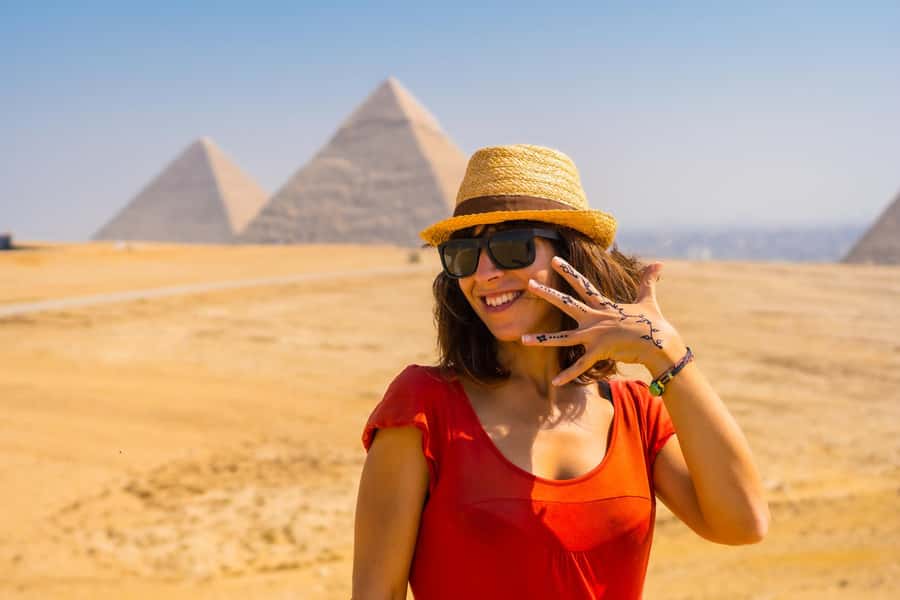 Cairo: 8-Day Private Egypt Tour with Flights and Nile Cruise - Cairo begins with pyramids, mummies, and a long first day