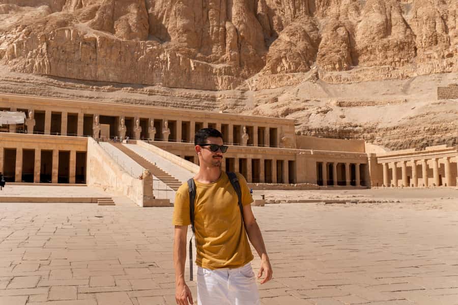 Cairo: 8-Day Private Egypt Tour with Flights and Nile Cruise - Edfu shows you Egypt by horse-drawn carriage