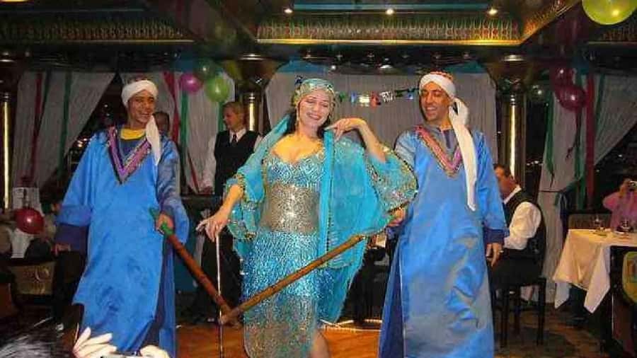 Cairo : Cairo Nile Dinner Cruise and Show - Who will enjoy this cruise most?