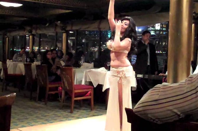 Cairo Dinner Cruise on the River Nile with Belly Dancing Show - Boarding the boat and finding your place