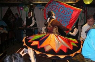 Nile Dinner Cruise with Belly Dancer Show with Pickup