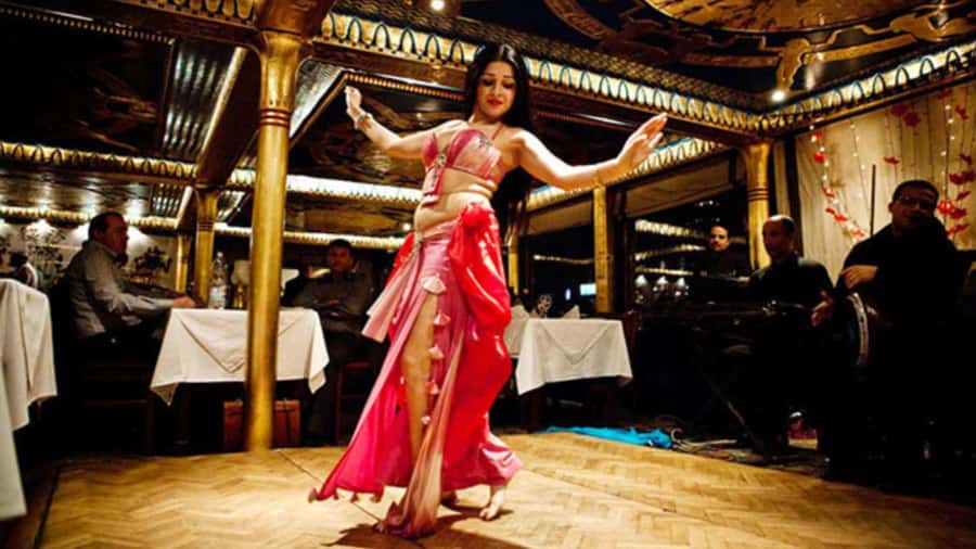 Cairo: Nile Maxim Luxurious Dinner Cruise with Dance Show - Reaching the Nile Maxim Dock From Central Cairo