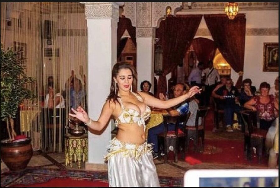 Cairo: Nile River Dinner Cruise with Belly Dance and Tanoura - The 6:30 p.m. hotel pickup