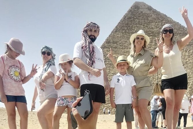 Cairo pyramids tour from Hurghada and Nile boat without Stopping - Lunch beside the Giza Pyramids