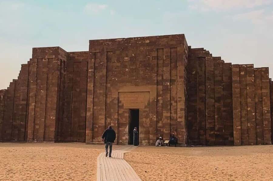 Cairo : Sakkara, Memphis ,Dahshur and Nile dinner cruise - Dahshur: inside the Red Pyramid