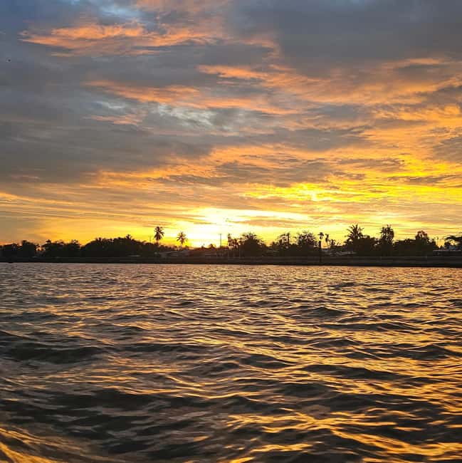 Can Tho: Peaceful Private Boat Ride on the Mekong(No Guide). - Sunrise or sunset: choosing the right departure