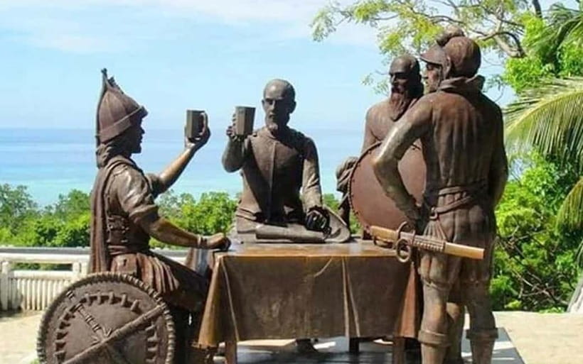 Cebu: Bohol Countryside and Loboc River Cruise Day Tour - Batuan Shiphaus is optional in practice