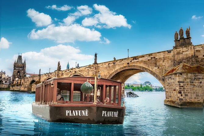 Charles Bridge: River Boat Cruise & Guided Tour ️with PragueWay - Why this Charles Bridge tour works well
