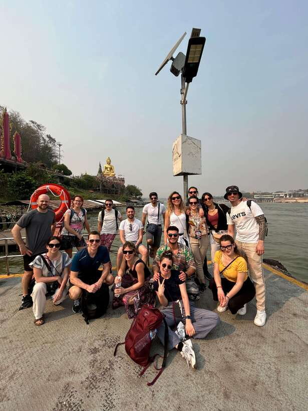 Chiang Rai: 7 Most Famous Highlights With Mekong Boat Trip - Wat Rong Suea Ten, the Blue Temple