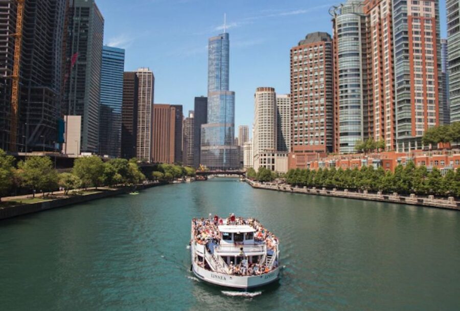 Chicago: 1.5-Hour Lake and River Architecture Cruise - Five things to know before you go